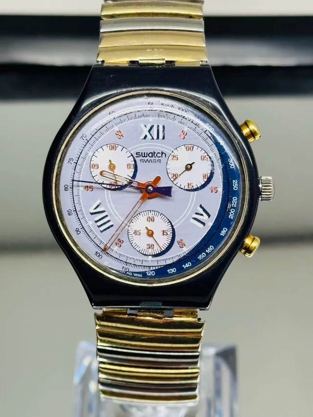 Vintage Swatch Swiss Men’s Watch Chronograph  Gold Tone 32mm New Battery Runs